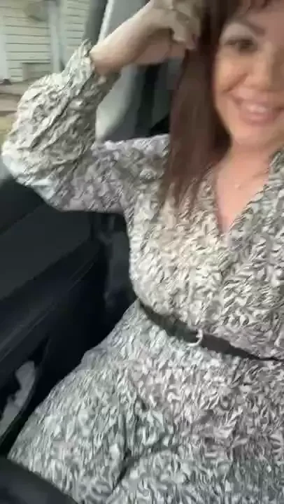 Just posted a bunch of change room pics that i took at the mall today 