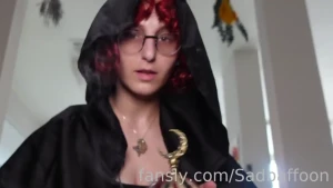 Plague doctor sucks the illness out with her pussy everyone in your