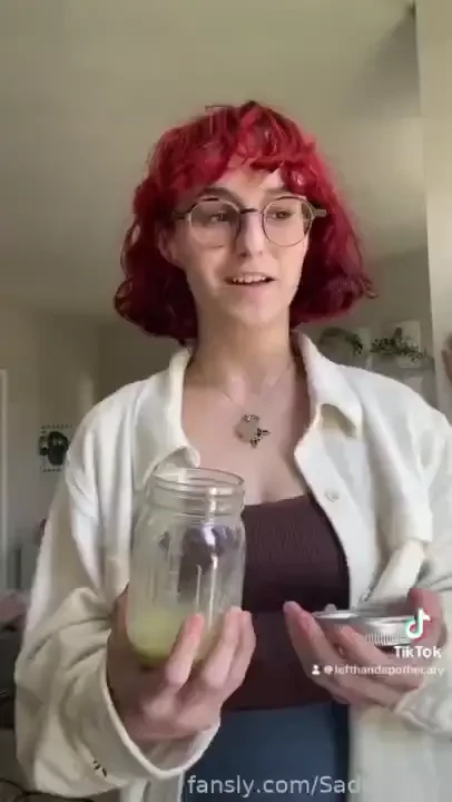 Turning my beef tallow infusion into a balm 