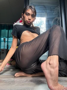 Tap if you re brave enough i don t bite unless you ask