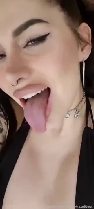 Wanna taste your cum porn pornstar animegirl daddysgirl altgirl 
