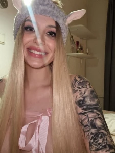 Good morning my series of home pics with white hair for you champ part 4