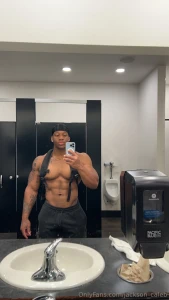 I bet you can t stop looking