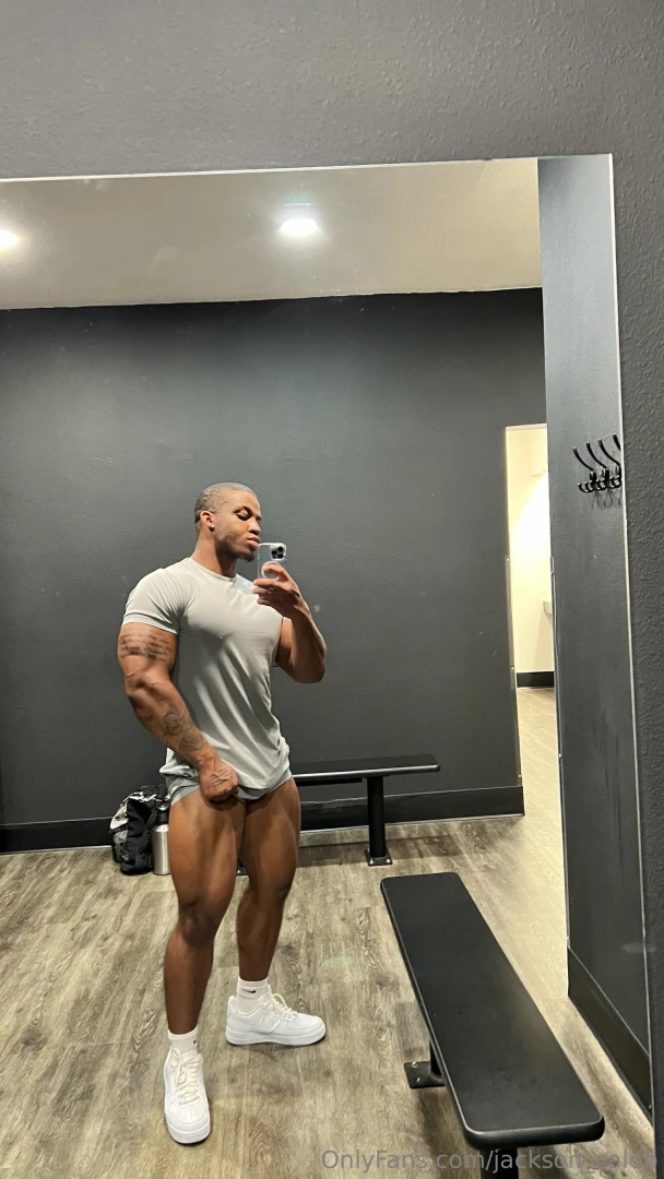 Sore muscles but still looking like a snack 