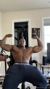 Dare to crawl in and see what s inside i promise it s worth it