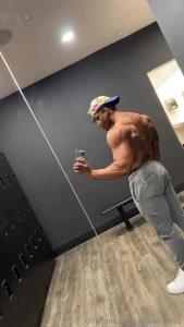 Big enough to carry you but just the right size to handle you