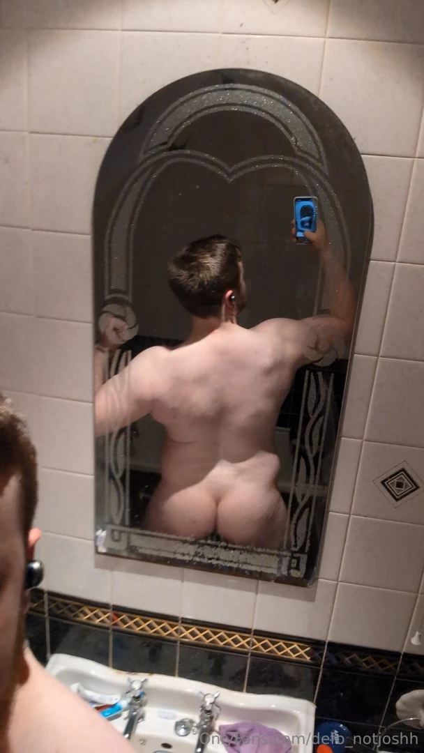 Had a little photoshoot in the bathroom and couldn t decide which i part 2 