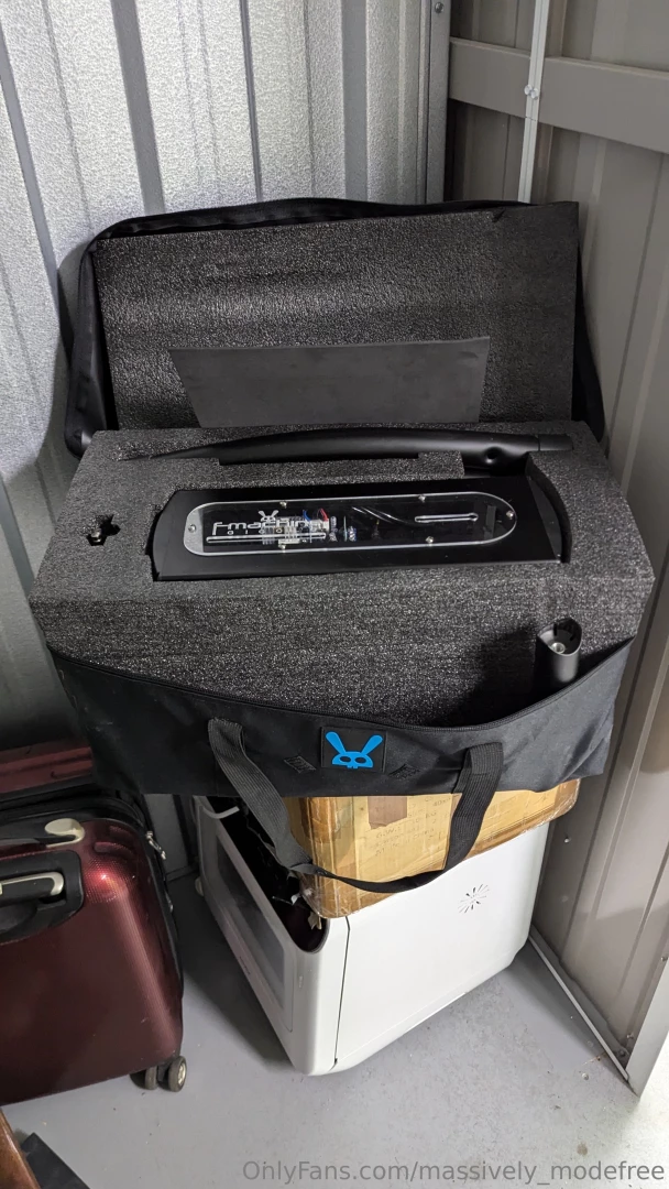 Right i m selling my fuck machine dm me offers who would like to buy part 2 