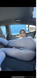 Heres me with more pantyhose be a good boy and beat thay dick until