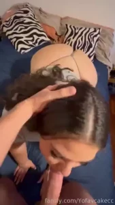 Head on the first date fyp fansly viral head blowjob sexy bigass thong