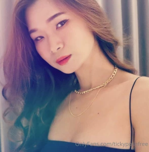 Tickyposefree part 253135