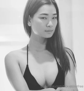 Tickyposefree part 253367