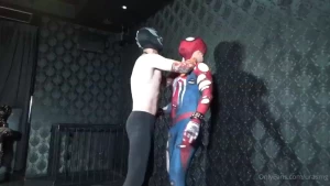 Traspider-p5-3 this is wrestling video the content of the video is