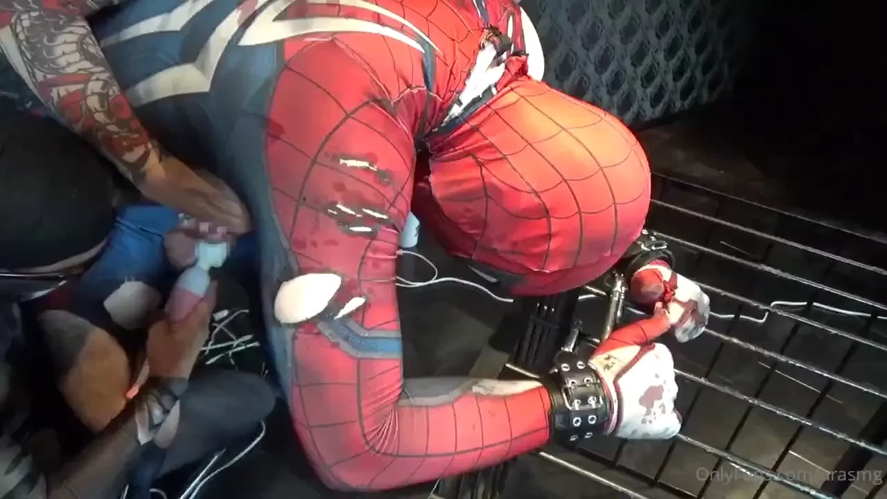 Traspider-p5-10 this is wrestling video the content of the video is 