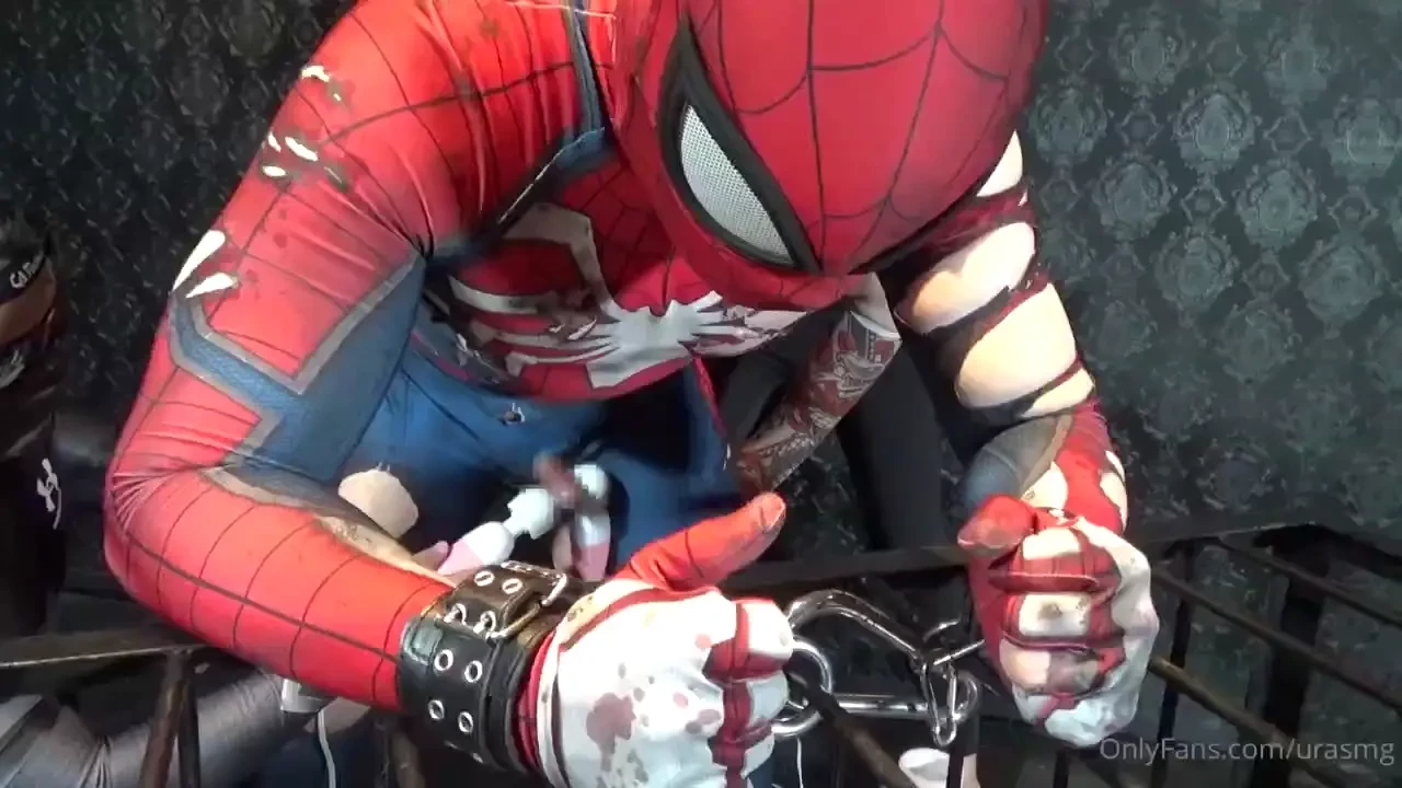 Traspider-p5-9 this is wrestling video the content of the video is 