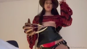 Are you excited for halloween mistresslhush had a fun idea for us to