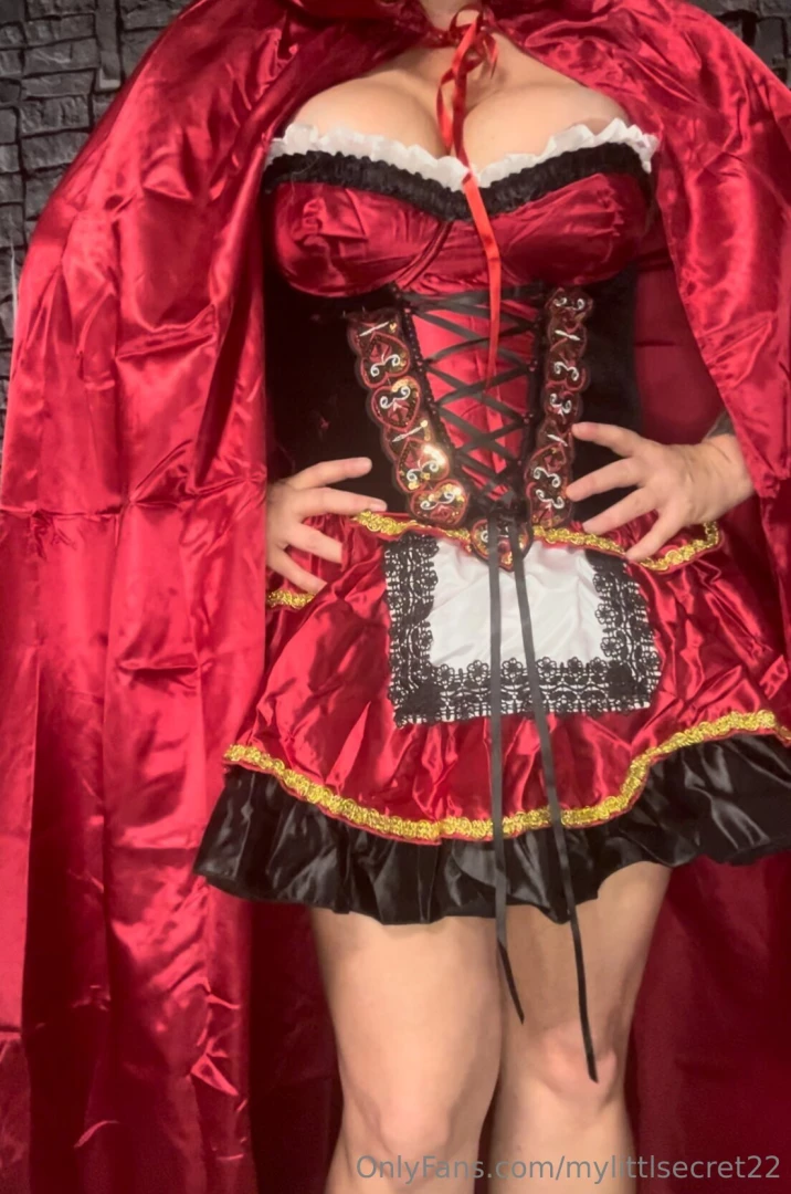 One of the best parts of halloween season is the costumes tune in this 