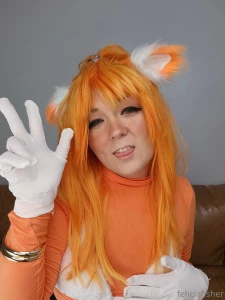 Do you like my halloween costume what s your favorite sonic game this