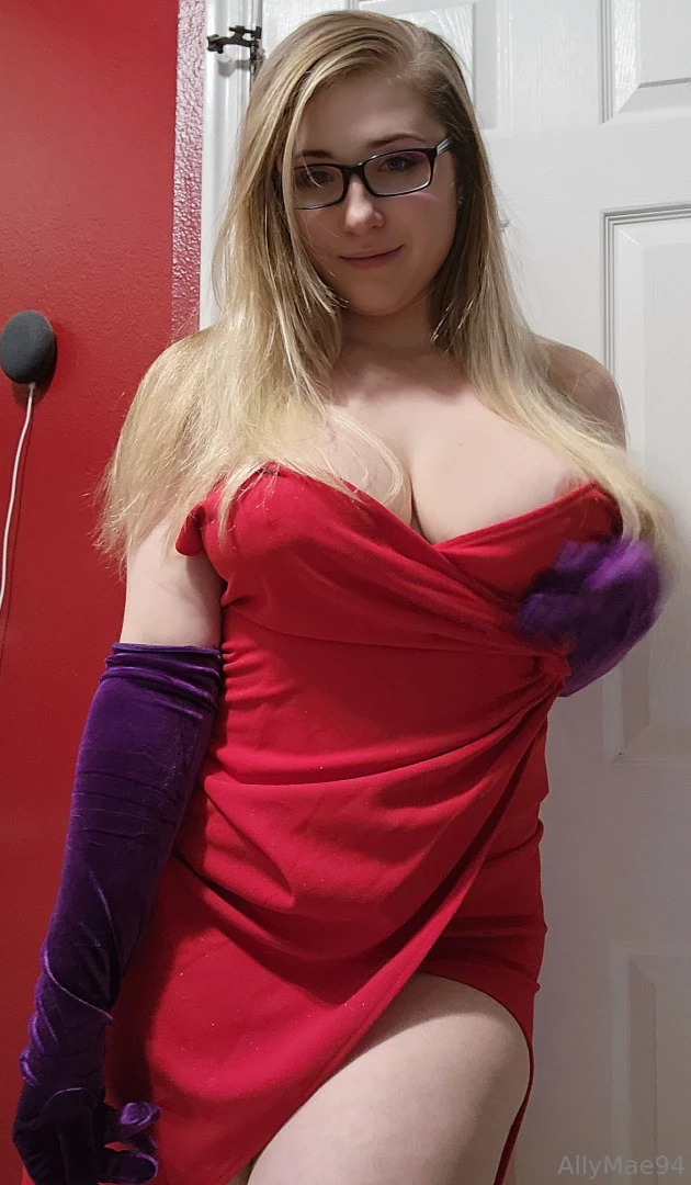 Jessica rabbit at your service happy halloween i did originally have a part 2 
