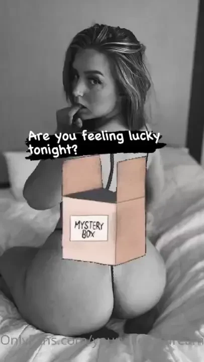 Check your dm if you were lucky enough to recieve the mystery box 