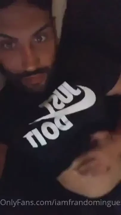 Hoy es mi cumplea os y he decidido que si me mandas un dm con una 