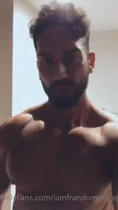 Hey guys camshow avalaible everyday send me 120 tips and i send you my 