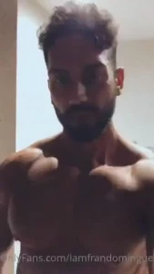 Hey guys camshow avalaible everyday send me 120 tips and i send you my