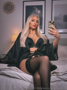 Oh i forgot to mention i have some seriously big plans for decembers