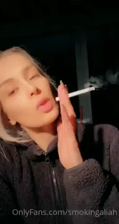 Quick night time smoke before bed 