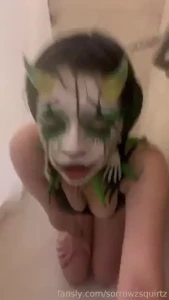 Mess up my makeup in the shower clownmakeup clown clussy clowngirl part 1