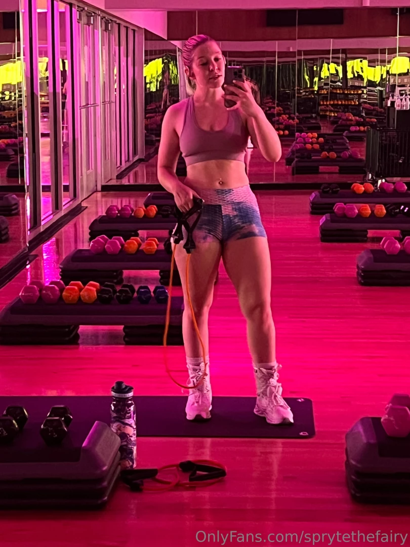 First day training with resistance bands i already love em gymselfie part 1 