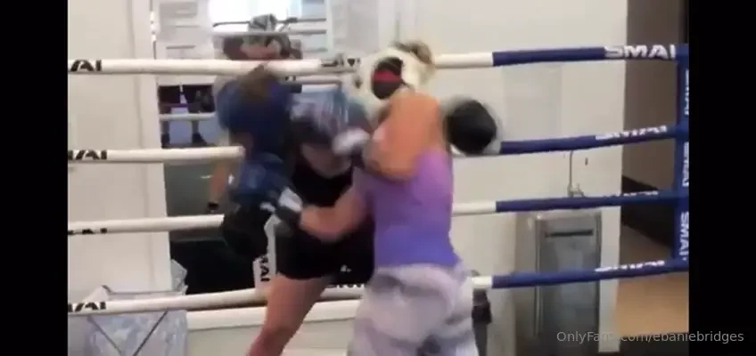 Broke her jaw with this shot literally and followed up with about 6 