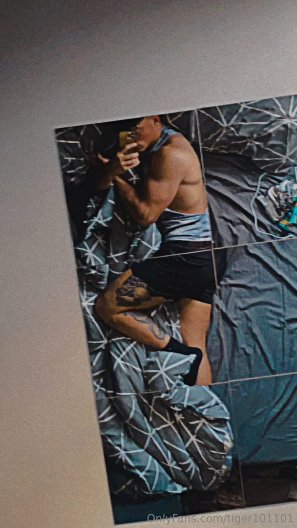 Come cuddle my juicy cock 