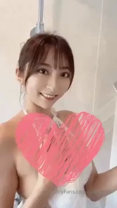 Watch me take my shower baby 