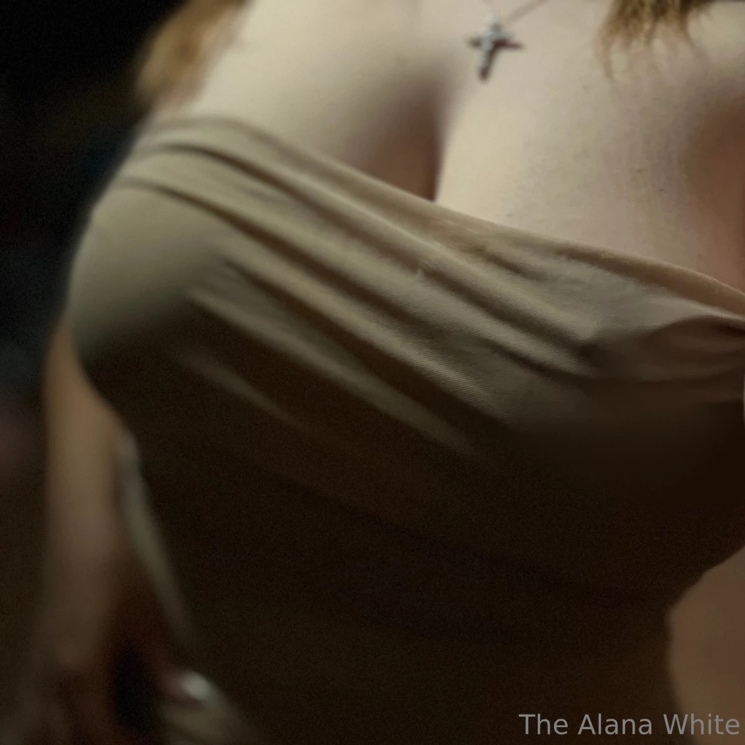 I woke up so horny wtffff 