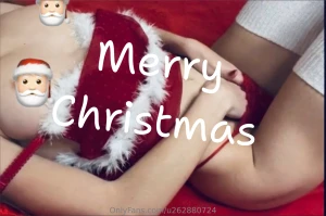 El m v m kr sne a vzru uj ce vianoce vo svojej spr ve si najde odom a