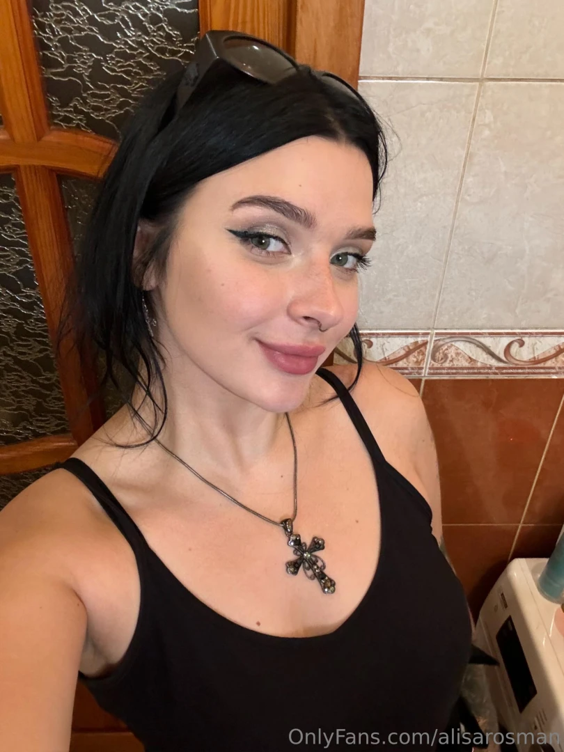 It s gonna be hot tonight 