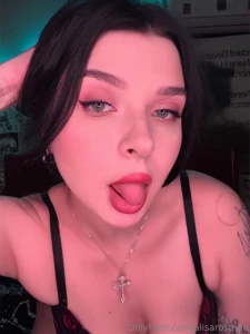 I feel like it s gonna be a hot night