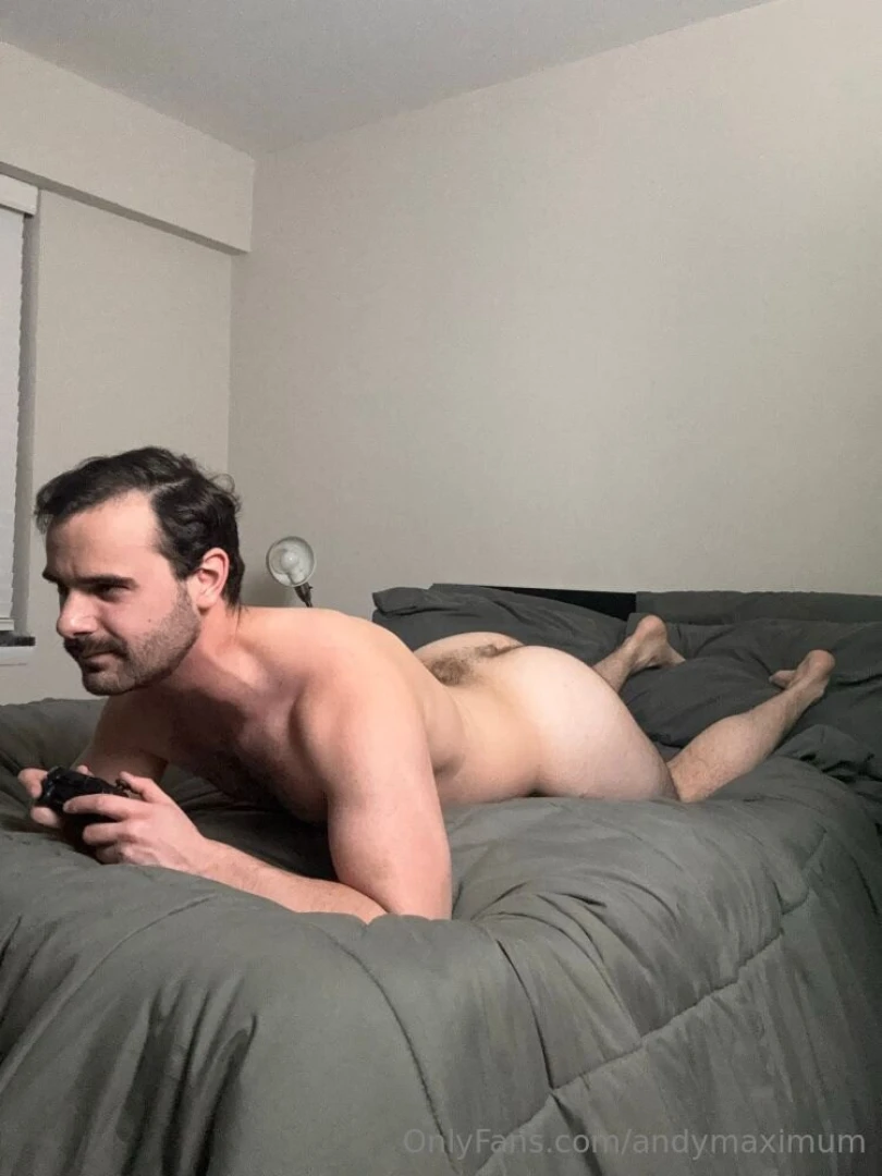 Who d game with a buddy like this 