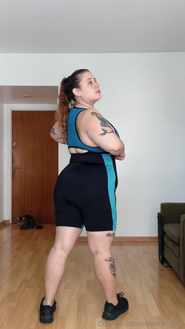 Just got back from my morning jog my tits made it very hard to jog 