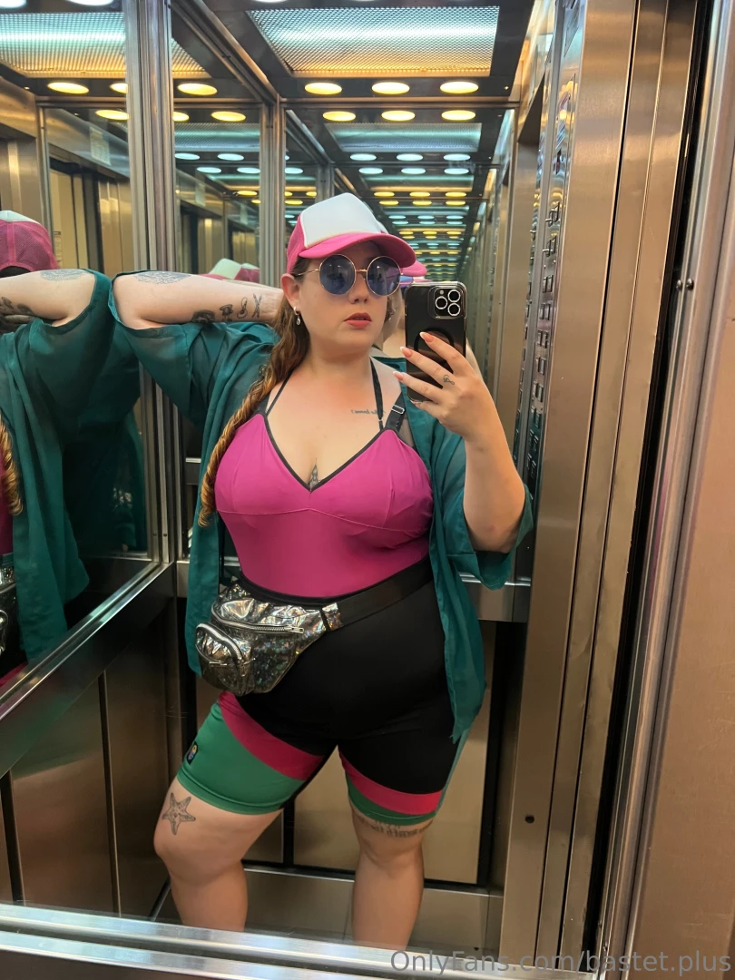 After a long day i can t wait to get home and strip in the bathtub 