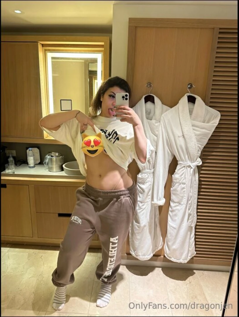 Happy easter babbiess sending all my love 