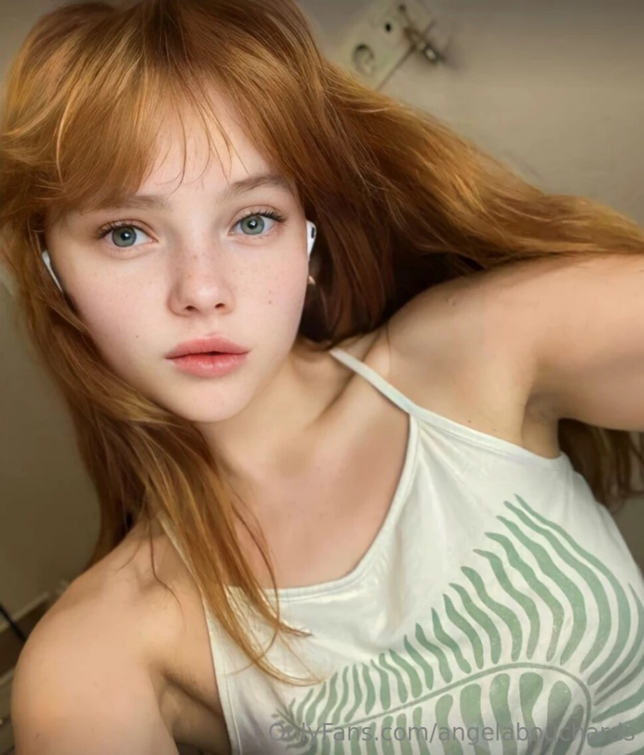 Sexy maria_euphoria her tight pink pussy will make you cum non-stop part 232 