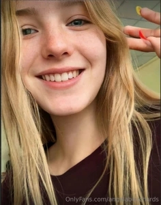 You should be here right now goldendivaa hot cutie goldendivaa is all part 215