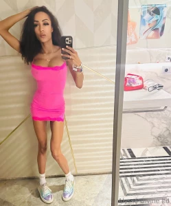 As i m always away i thought i d share some lovely glam photos to warm part 8