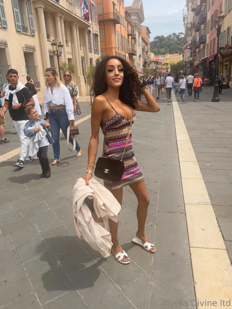 As i m always away i thought i d share some lovely glam photos to warm part 11 