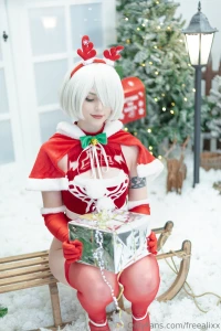 2b set is also available at alixx rosa