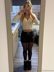 On my way to my first tinderboyyy in hamburg let s go