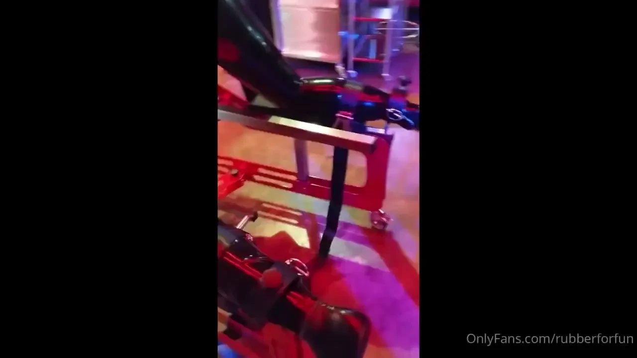 Clip 0004 red machine actions fucking machine 