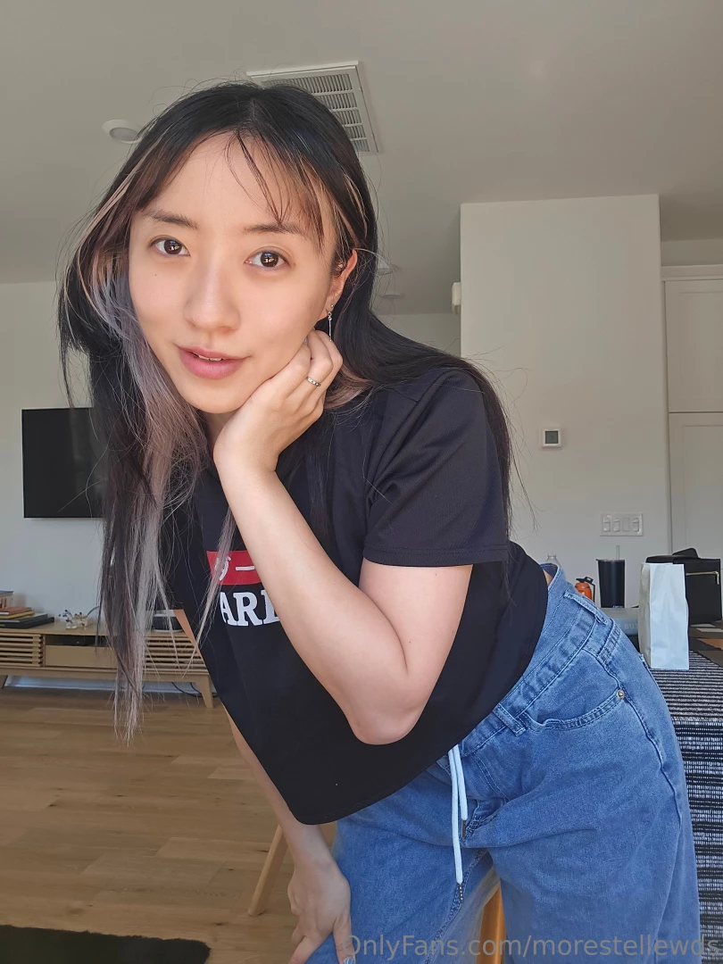 Do you like it when ladies do the work go on i m listening 